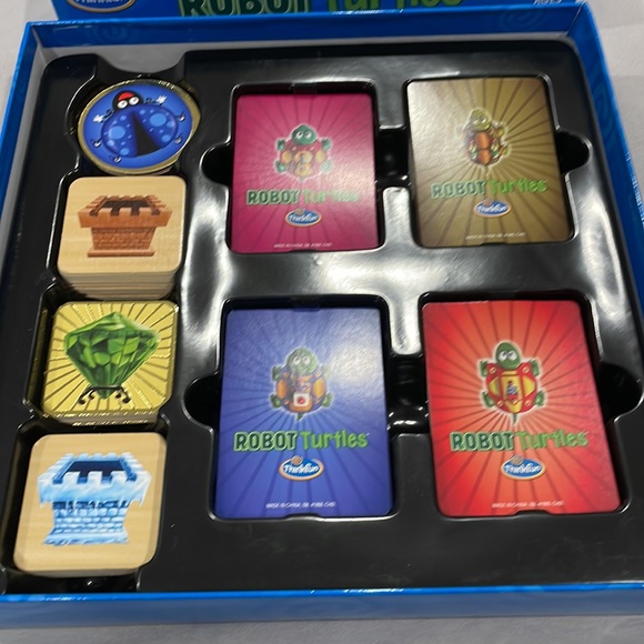 Robot Turtles, The Game for Little Programmers, ages 4 and up, all parts - Picture 4 of 5